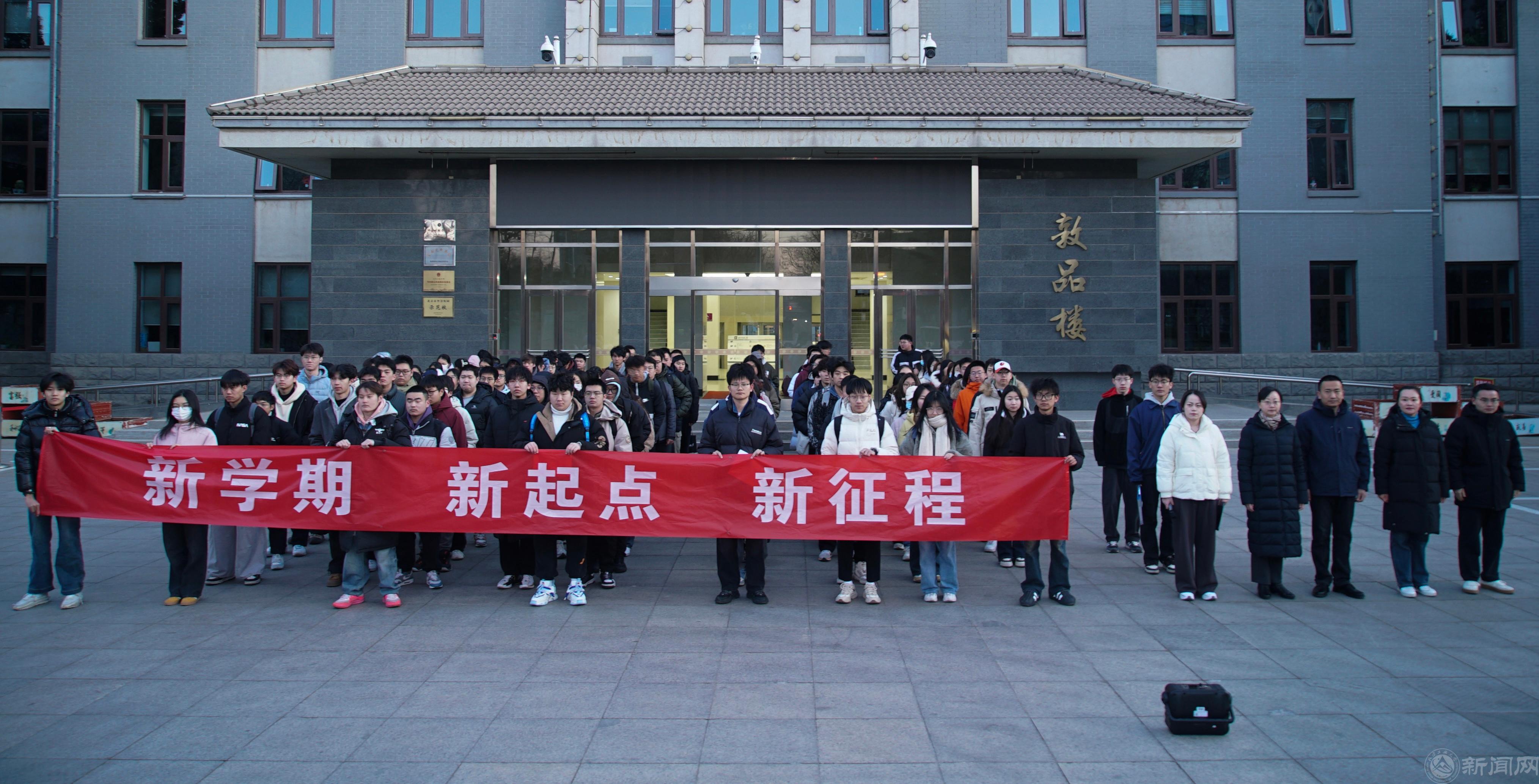 IMG_1384.JPG IMG_1384.JPG