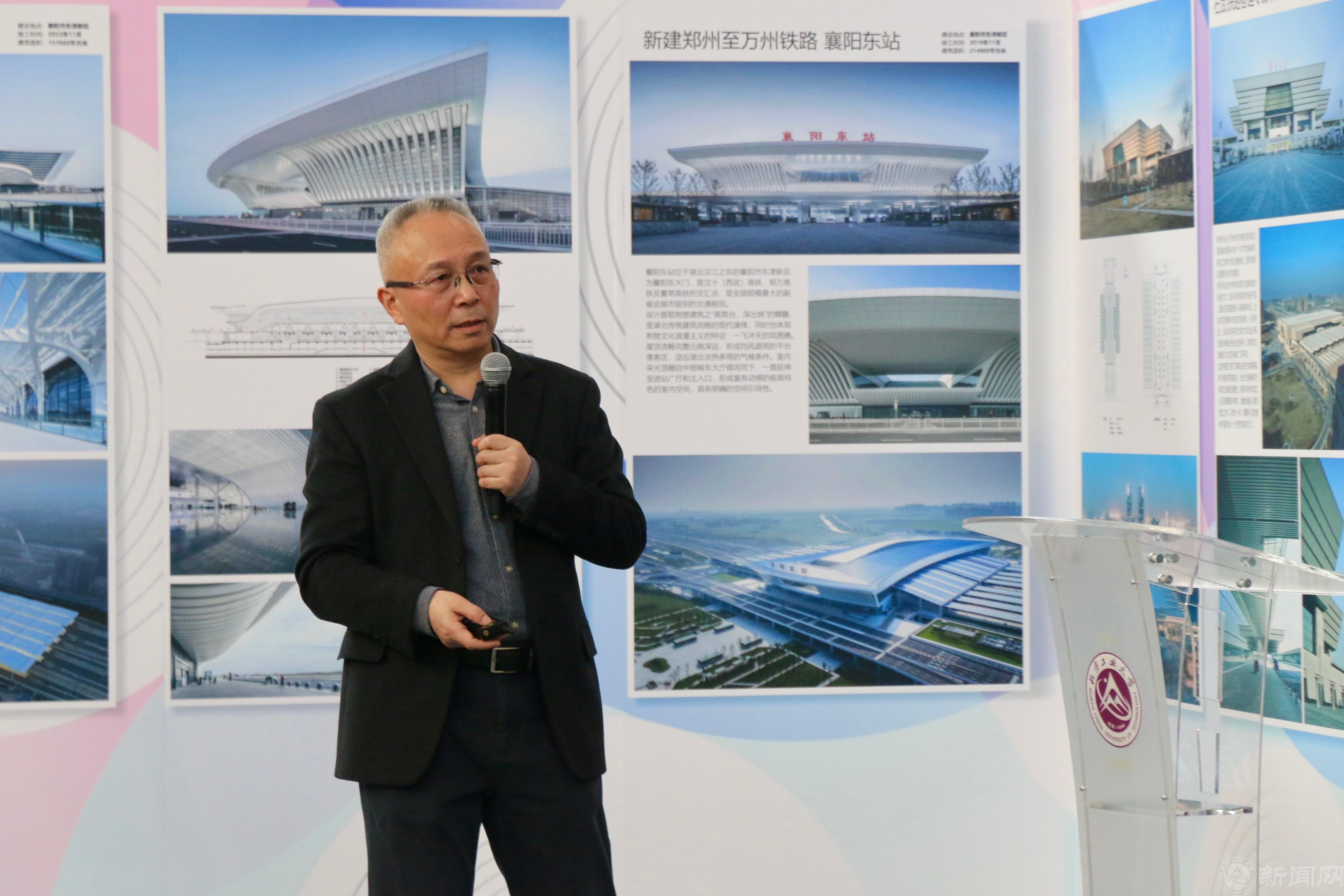 李春舫.JPG 李春舫.JPG